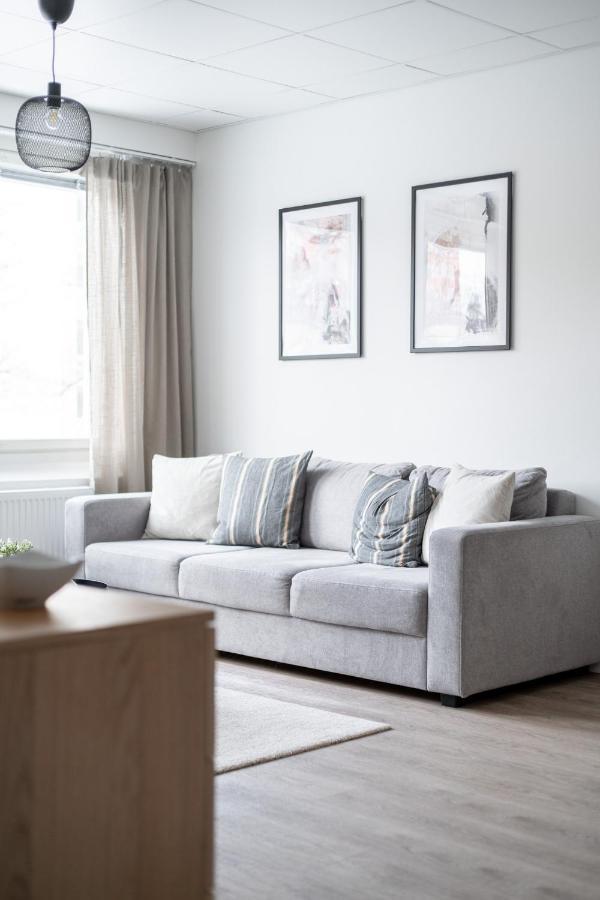 Modern 2Br Apartment With Balcony & Central Location - Hosted By 2Ndhomes Tampere Luaran gambar