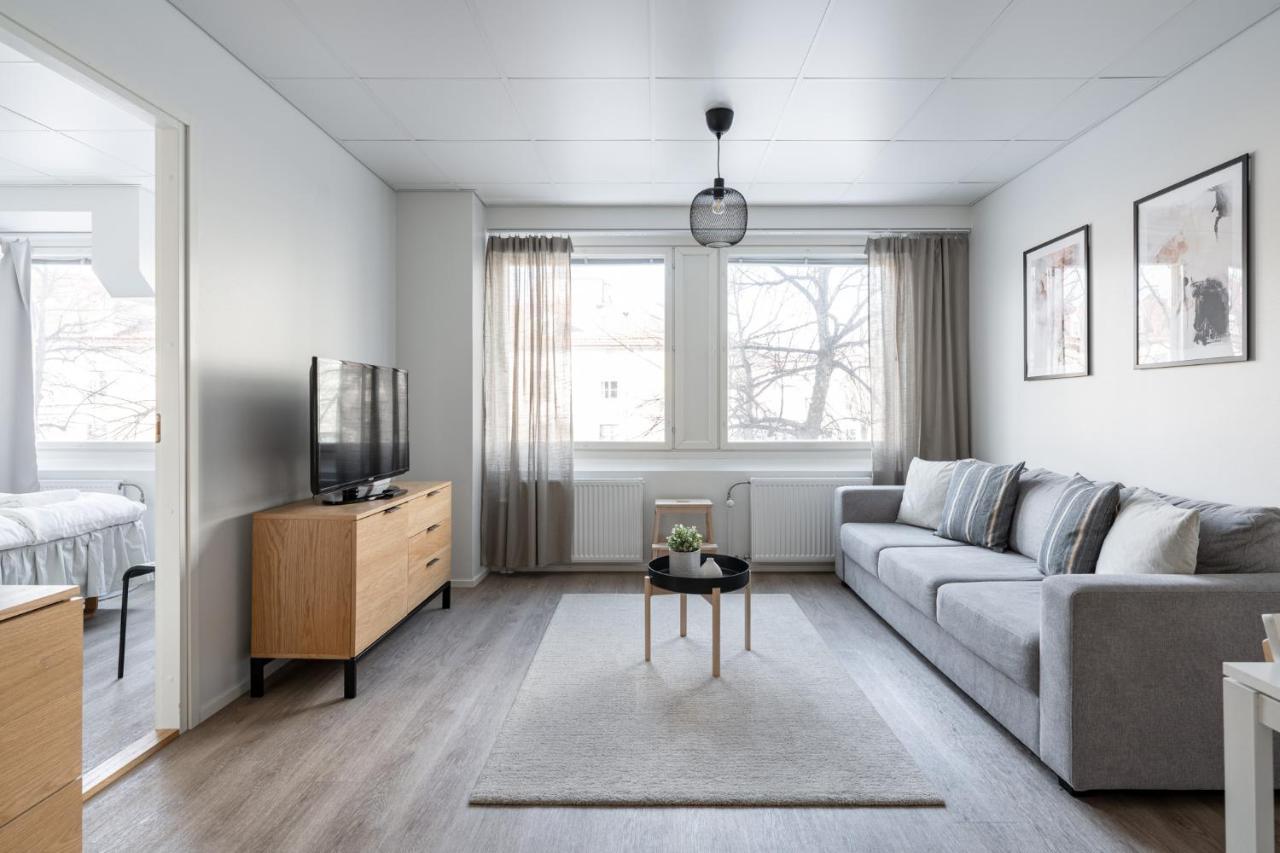 Modern 2Br Apartment With Balcony & Central Location - Hosted By 2Ndhomes Tampere Luaran gambar